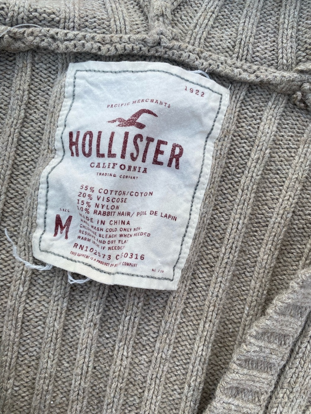 Y2k Hollister Tan Cable Knit Hooded Sweater - Picture 5 of 5